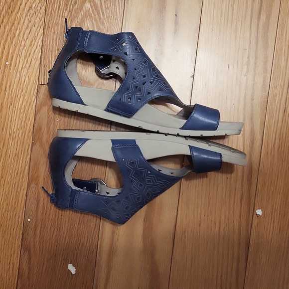 Earth sandals - Picture 3 of 7